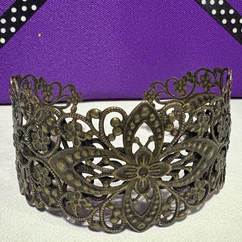 Vintage Wrist Cuff